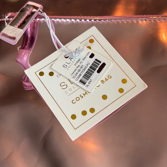 Slant metallic pink cosmetic bag w/zipper-NWT - Picture 4 of 6